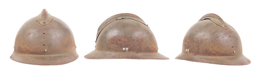 Dinas Damkar Kota Solok Evakuasi Ular di Pasar Tradisional